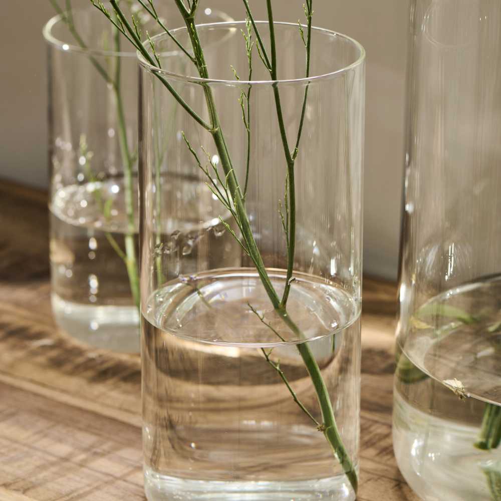Ib Laursen Vase Glas, H: 21,5 Ø: 10
